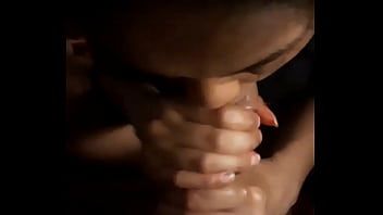 再生 エチオピア人はパパのディックから魂を吸い出し、それをすべて飲み込むのが大好きです！見なければならない
