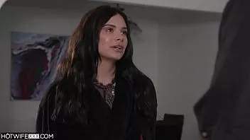 Reproduzir Hotwifexxx - grande pau monstro preto goza no meu arbusto casado (violet starr)