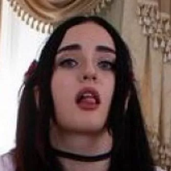 قناة Alexa Black