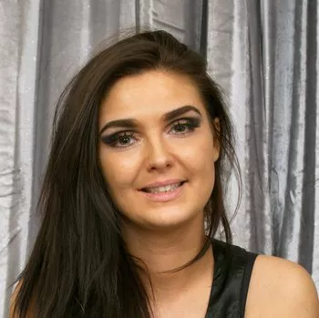 Pornstar Roxee Couture